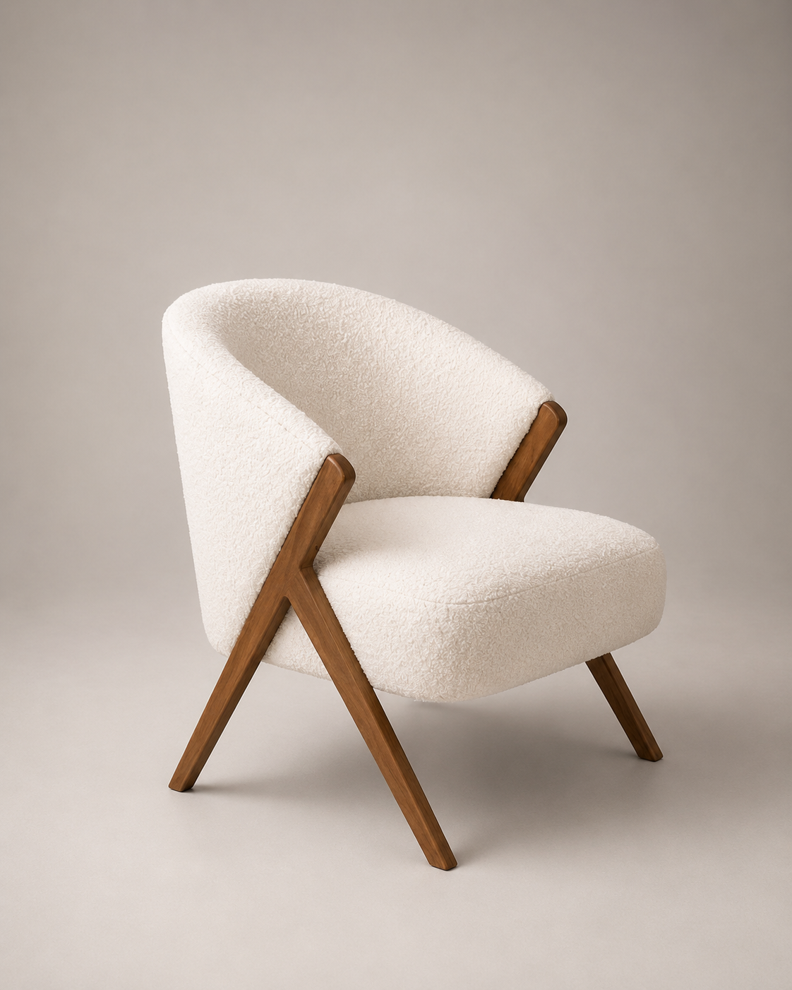 Luna Lounge Chair – Modern Comfort